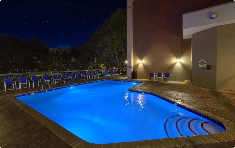 خرید چراغ استخر و سونا