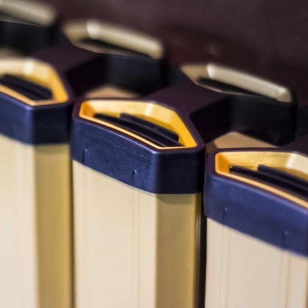 رادیاتور آلومینیومی آنیت 7 پره مدل پایونر ورتیکال طلایی-2