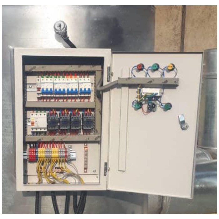 آبگرمکن صنعتی برقی ایستاده 2500 لیتری دماتجهیز-1